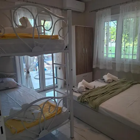 Zoya's House Villa *